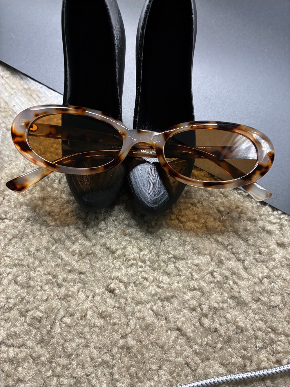 Tortoiseshell Oval Women’s Sunglasses - Brown Lens